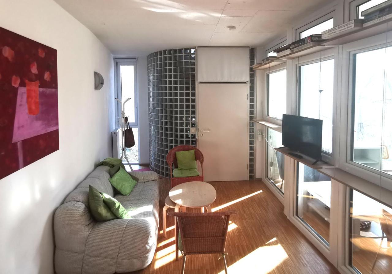 Ferienwohnung Im Turm Bellevue Mit 3 Schlafzimmern Sachsenheim Luaran gambar